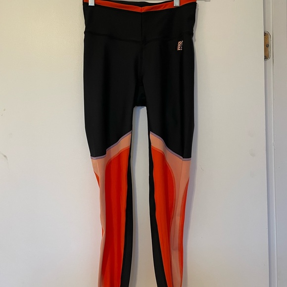 PE Nation Leggings NWT Size M (fits small) - Picture 1 of 5
